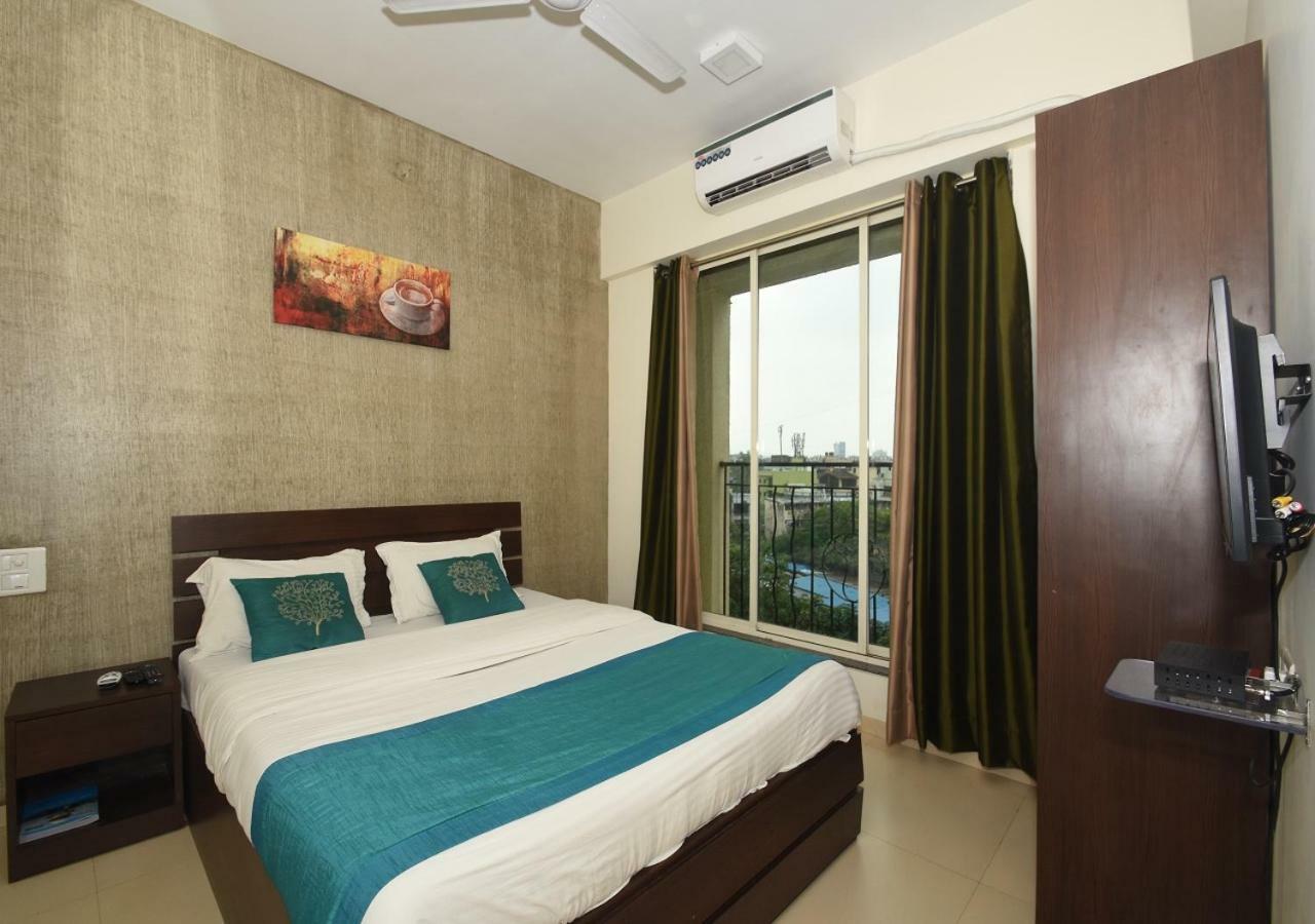 Hotel Iris Suites, Navi Mumbai Buitenkant foto